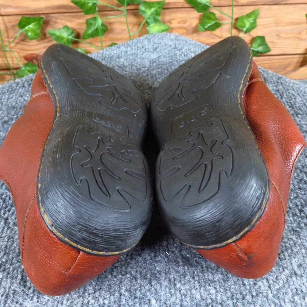 B.O.C. C40041 Womens Leather Hook-and-Loop Loafers Size 9.5 Casual Brown Shoes